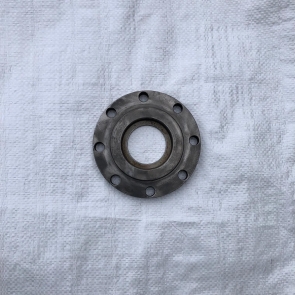 OIL SEAL HOLDER PD SUPPORT MOTOR SIDE
